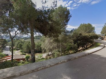 Terreny residencial en venda a Castellnou - Can Mir - Can Solà
