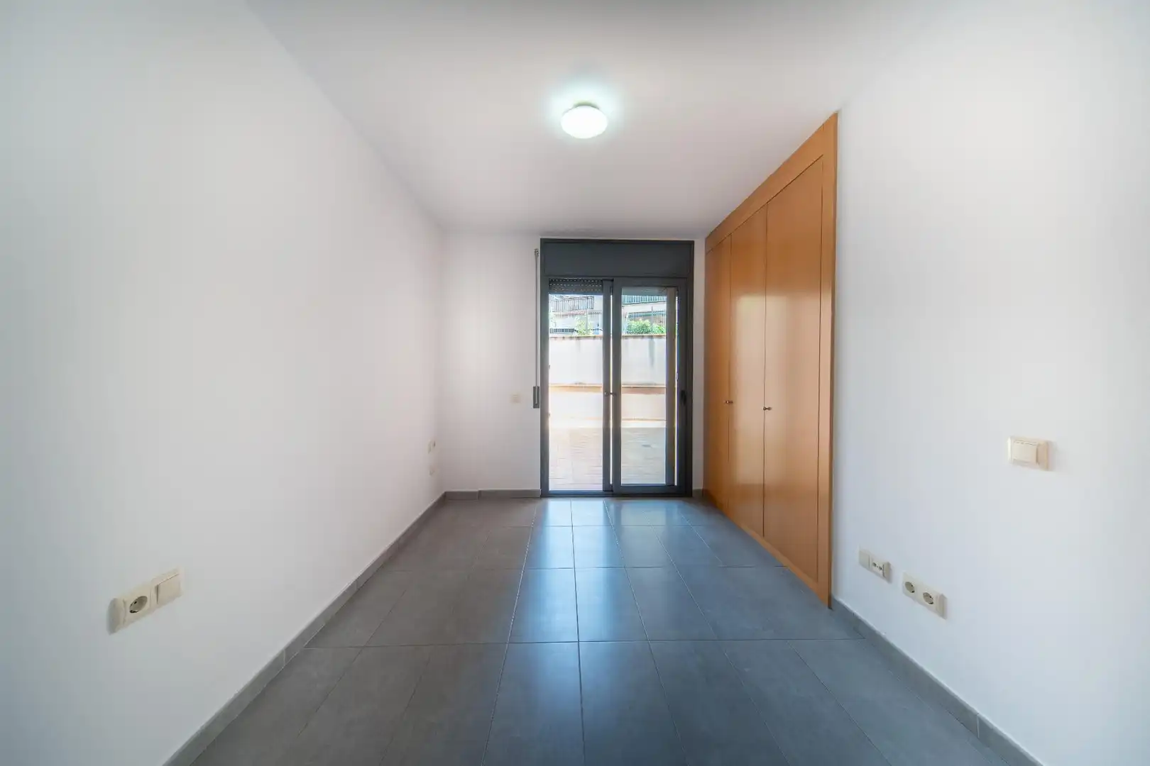 Wohnung zum Verkauf in Igualada mit Heizung, Terrasse und Abstellraum