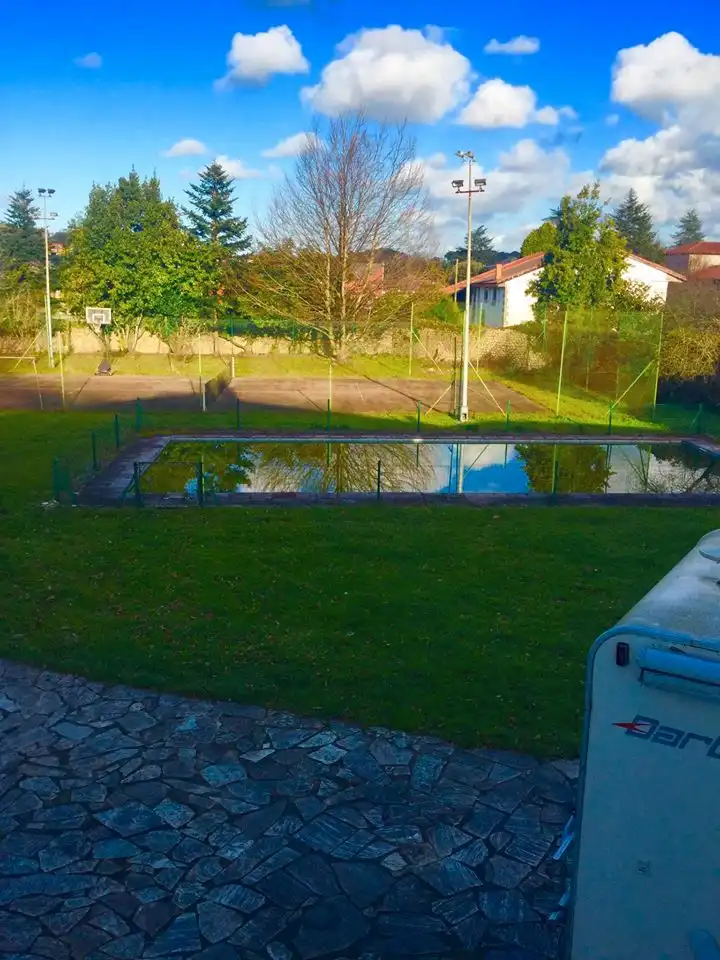 Piscina de Casa o xalet en venda en Reocín amb Calefacció, Parquet i Terrassa