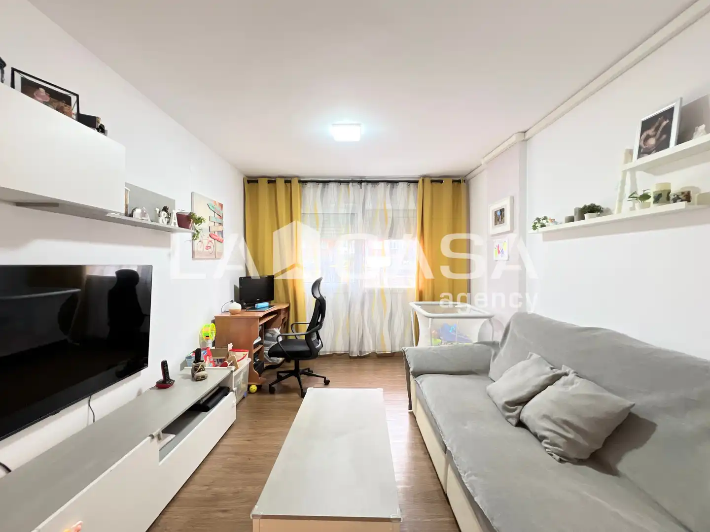 Living room of Flat for sale in Badalona  with Heating