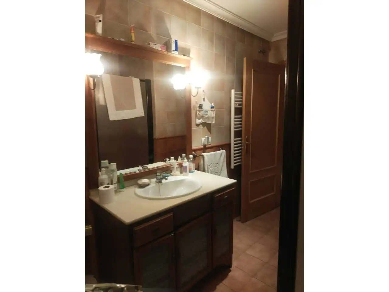 Bathroom of Houses for sale in Daimiel  with Air Conditioner, Heating and Private garden