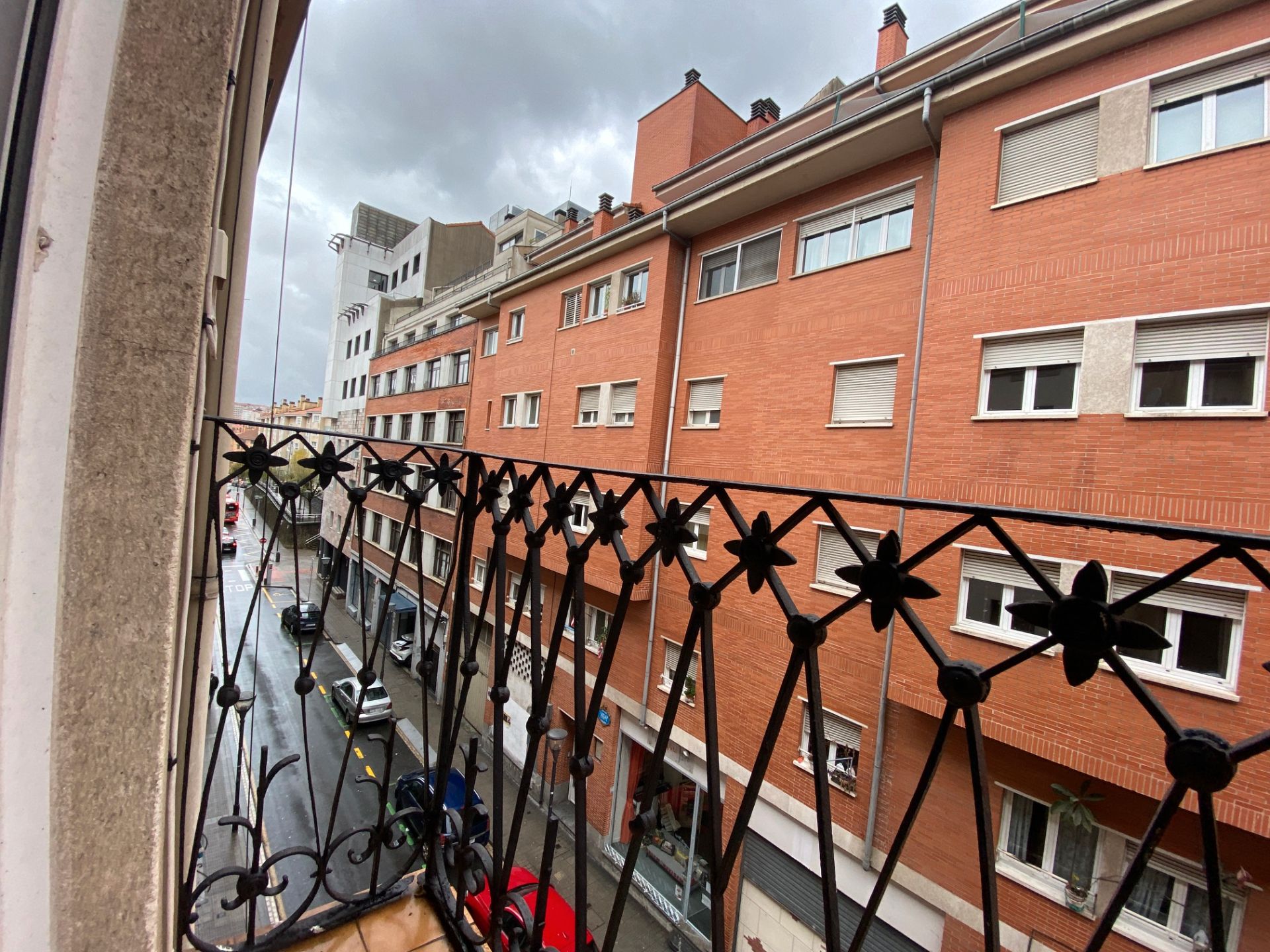 Vista exterior de Piso en venta en Bilbao  con Calefacción, Trastero y Amueblado