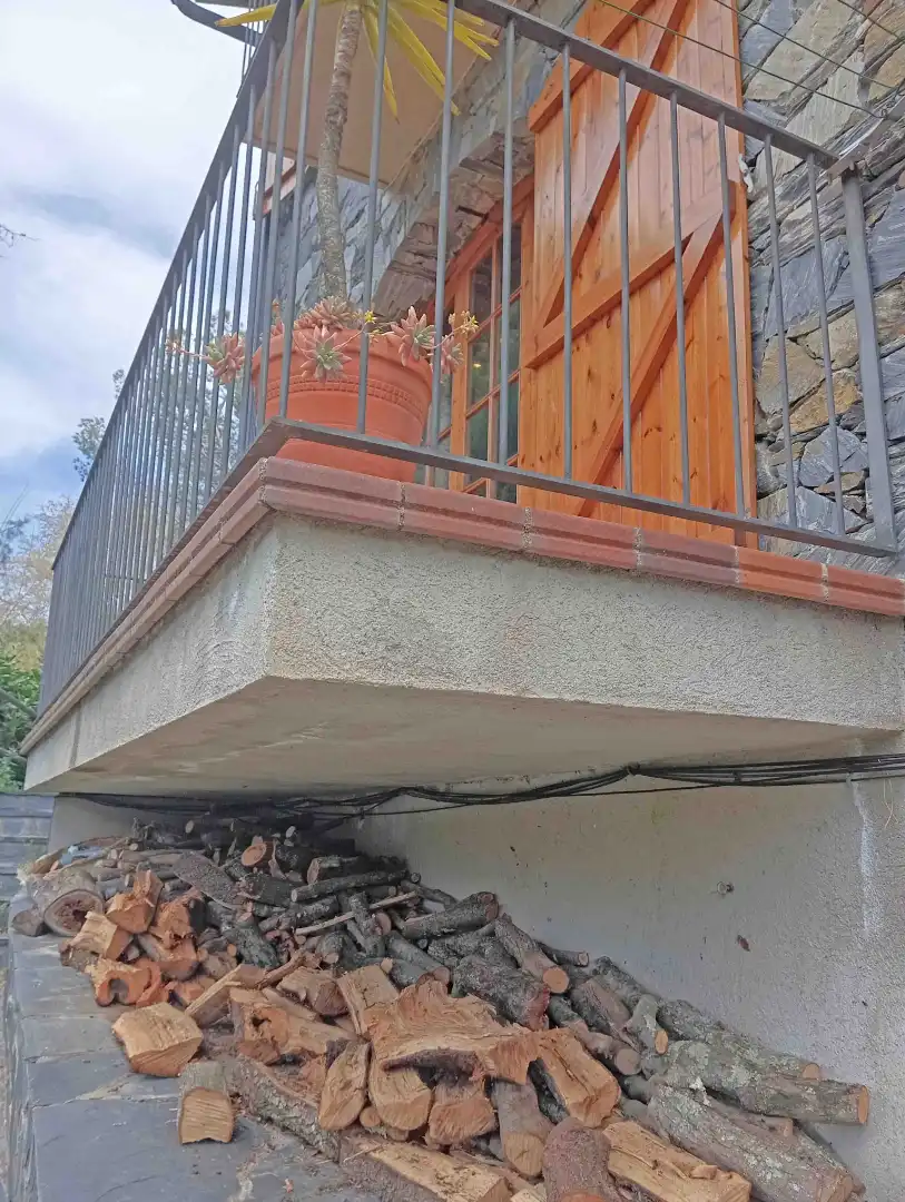 Terrasse von Einfamilien-Reihenhaus zum Verkauf in Montseny mit Heizung, Parkett und Terrasse