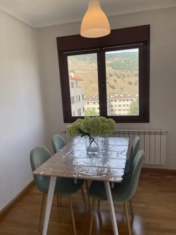 Esszimmer von Wohnung zur Miete in Zorraquín mit Heizung, Privatgarten und Terrasse
