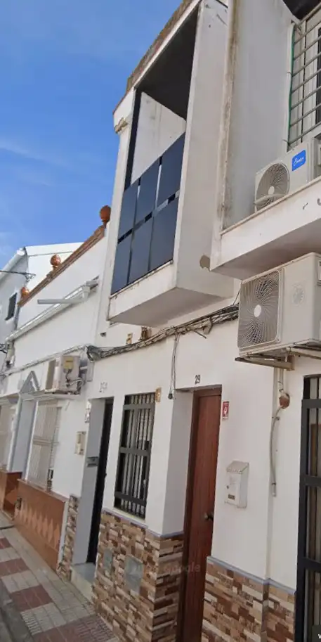 Rez-de-chaussée à vendre à Calle Infante Don Carlos 29