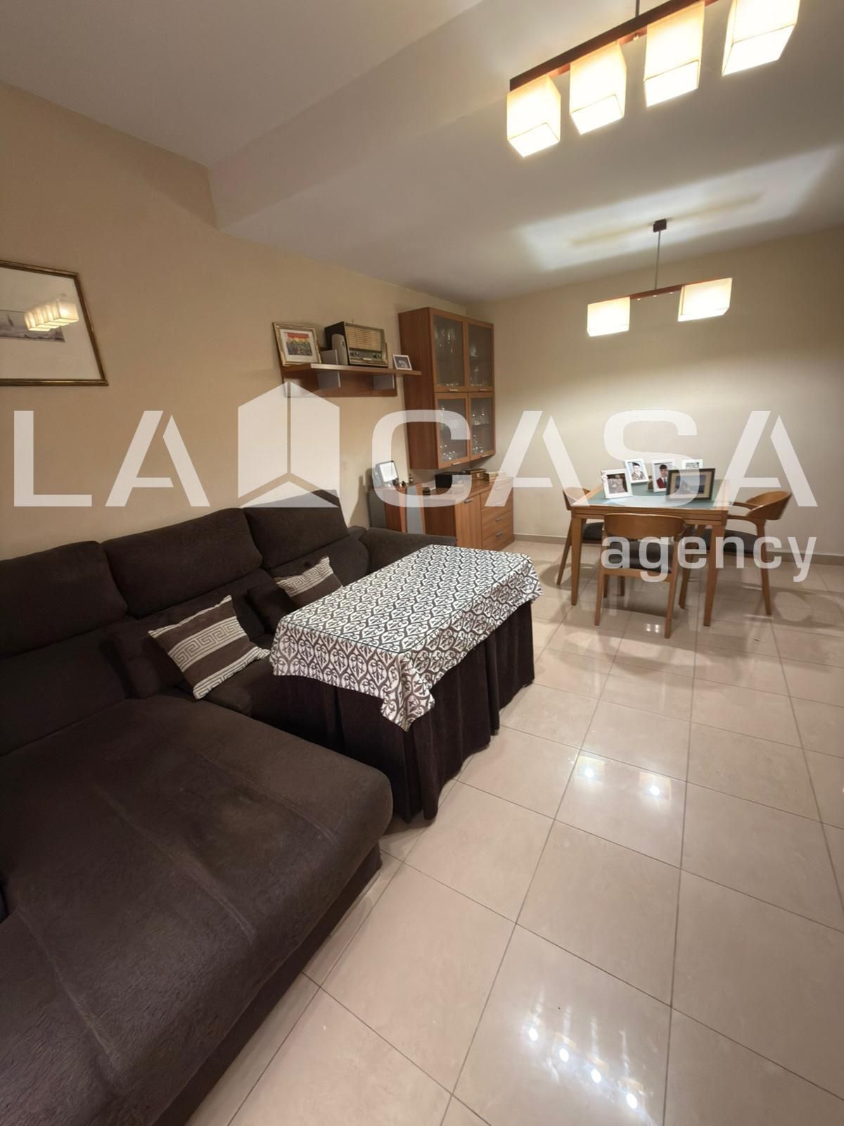 Sala d'estar de Casa o xalet en venda en Dos Hermanas