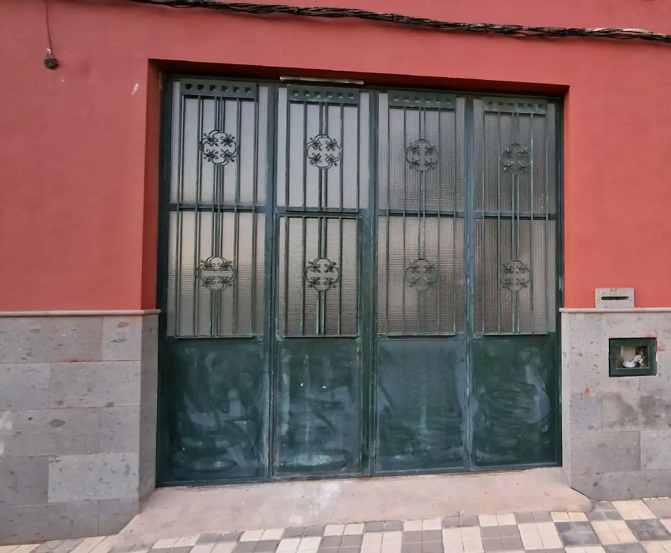 Vista exterior de Local de alquiler en Agüimes