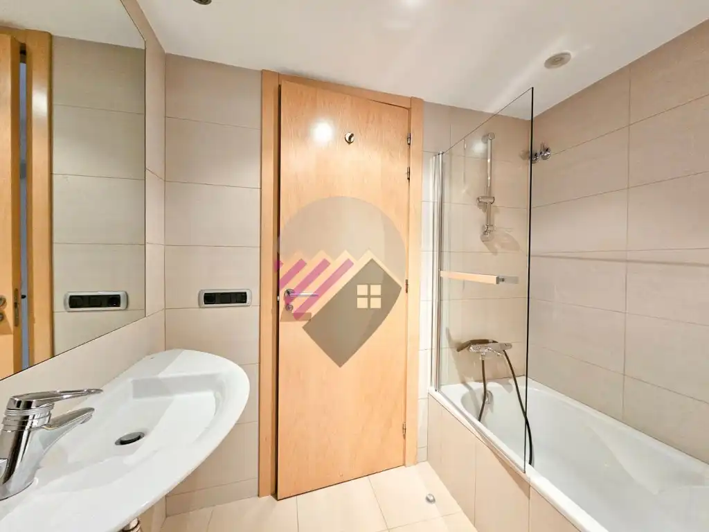 Penthouse with lift to rent in Urbanització Sant Romà dels Vilars, imagen 13
