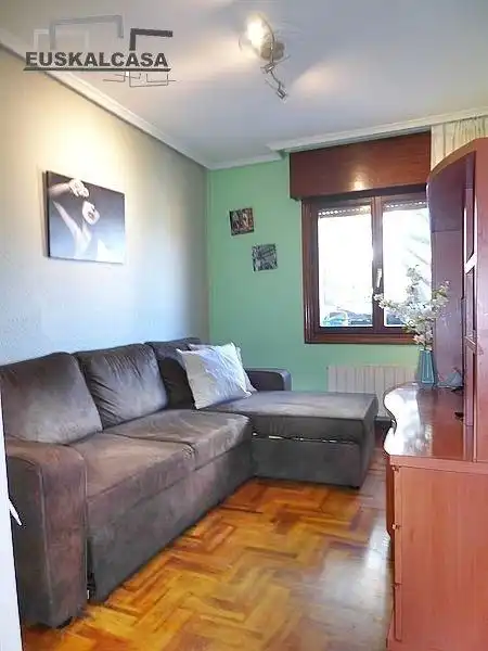 Wohnzimmer von Wohnung zum Verkauf in Bilbao  mit Heizung und Parkett