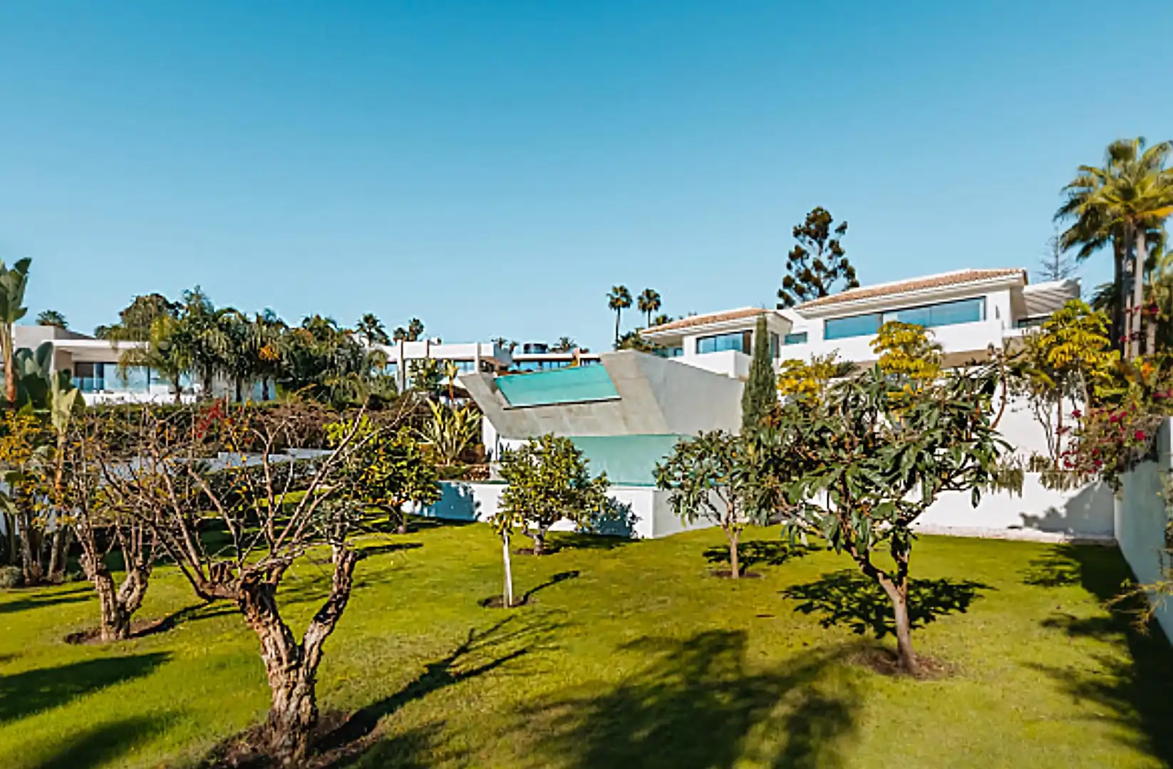Villa mit Pool zum Verkauf in Nueva Andalucía, imagen 37