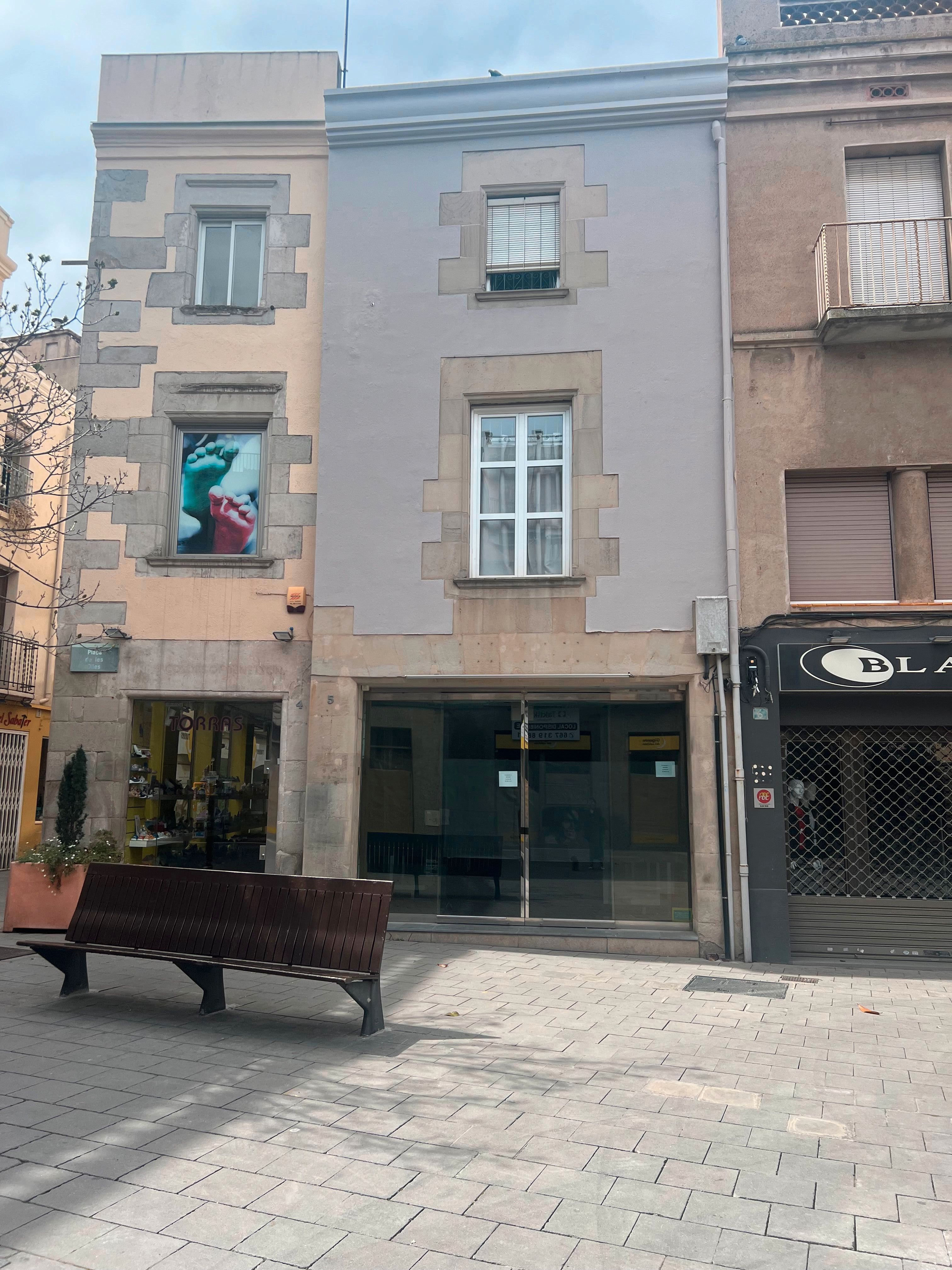 Vista exterior de Local de lloguer en Granollers amb Parquet