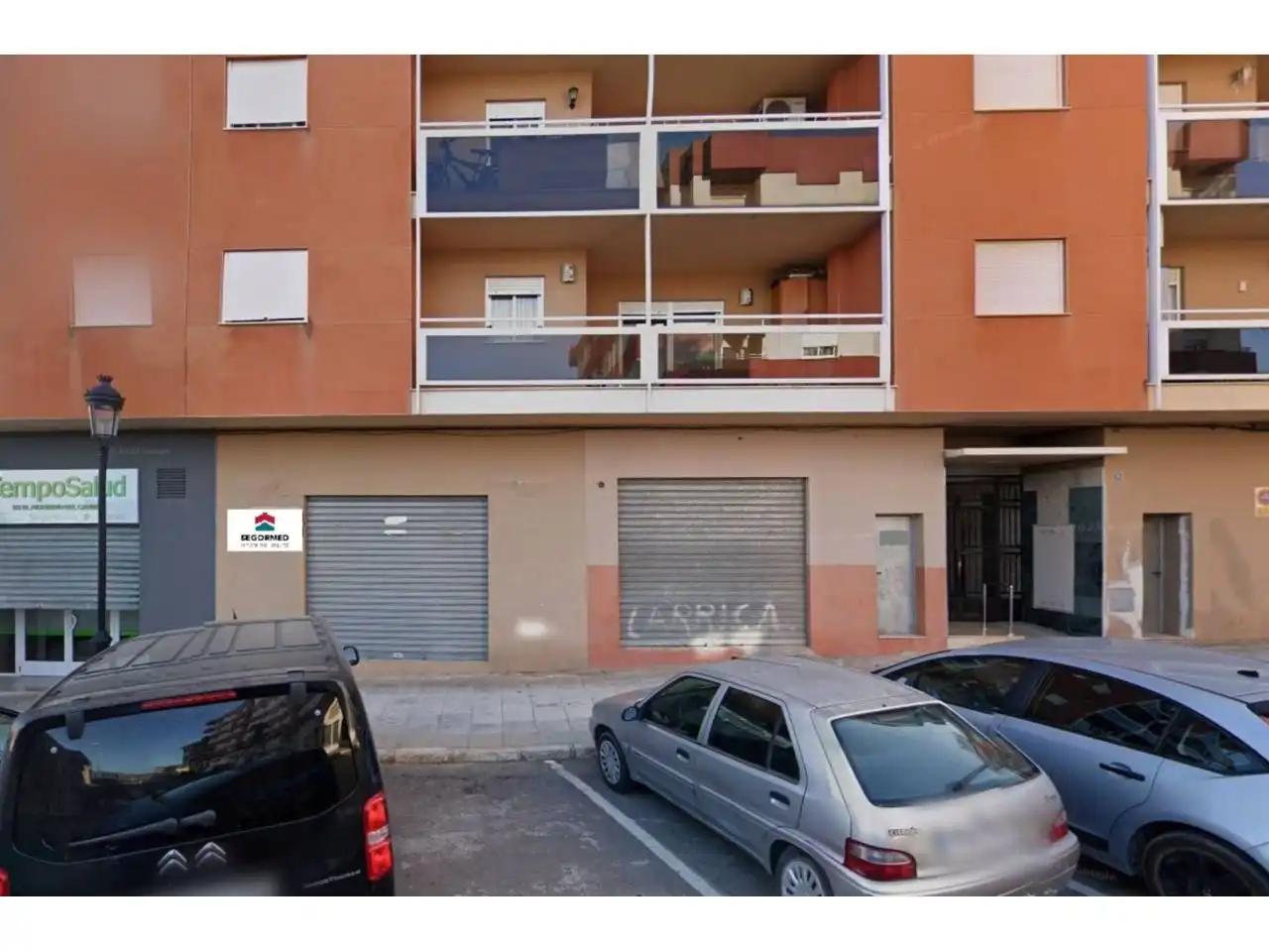 Local comercial en venda a Avenida Navarro Reverter 28