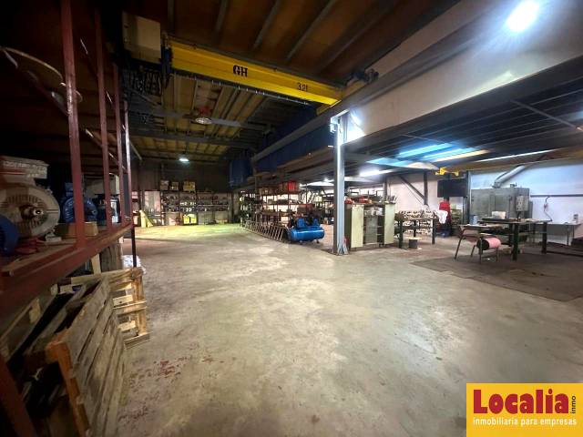 Nave industrial en Venta en Primero De Mayo en Peñacastillo - Nueva Montaña