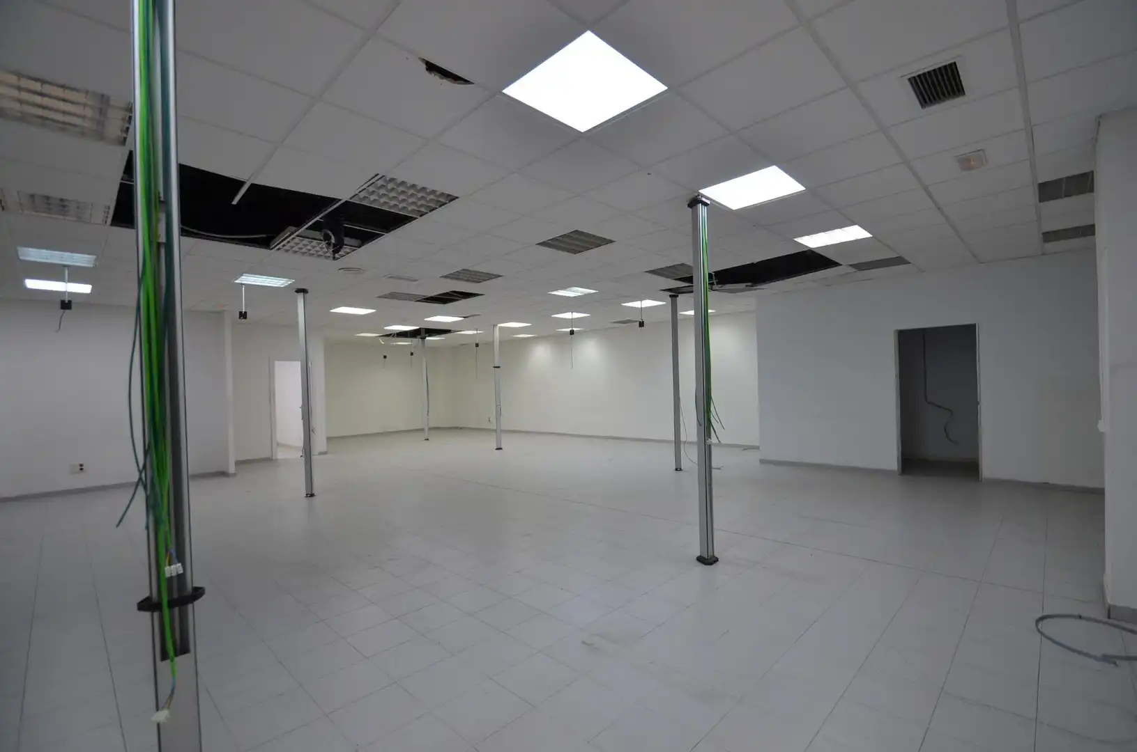 Locale commerciale in affitto a Calle Vapor 19, imagen 10