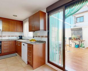 Kitchen of Single-family semi-detached for sale in L'Eliana  with Heating, Terrace and Storage room