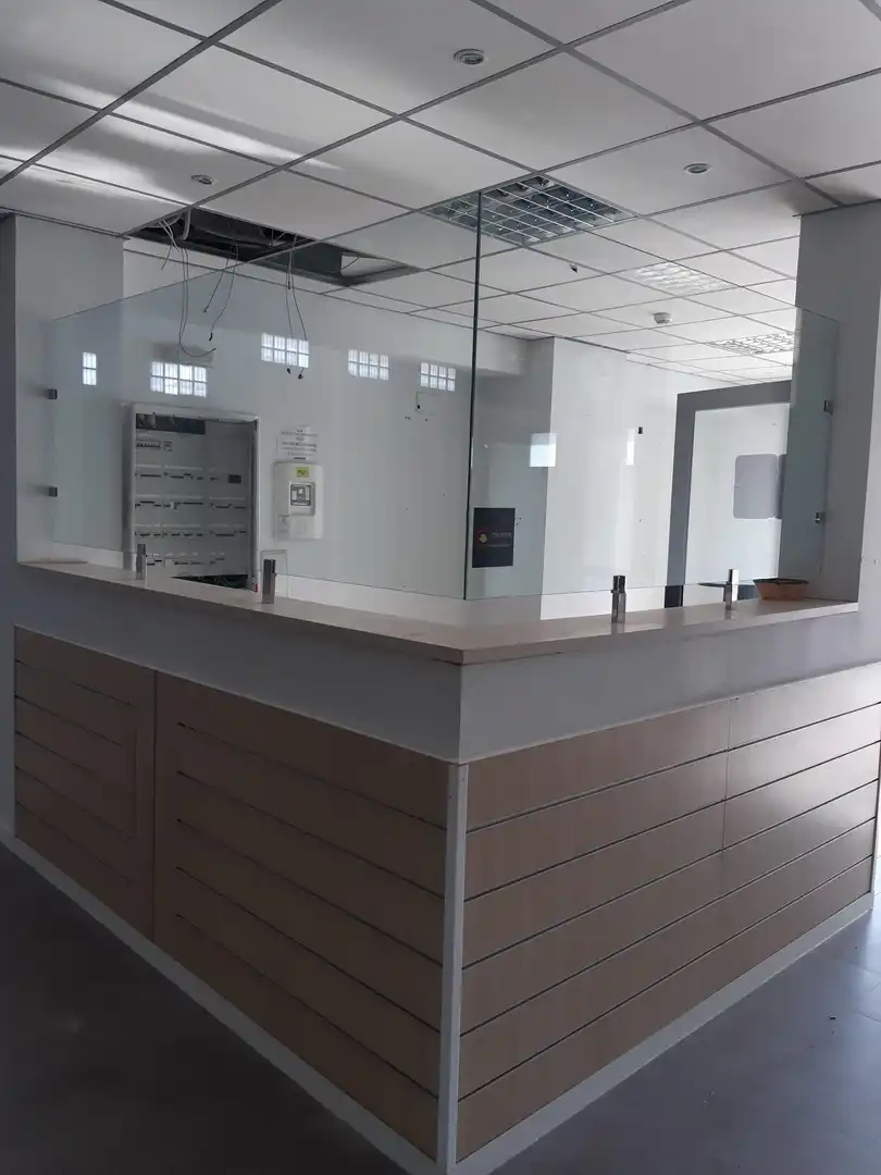 Nave industrial in affitto a Avenida Martín Palomino, imagen 6