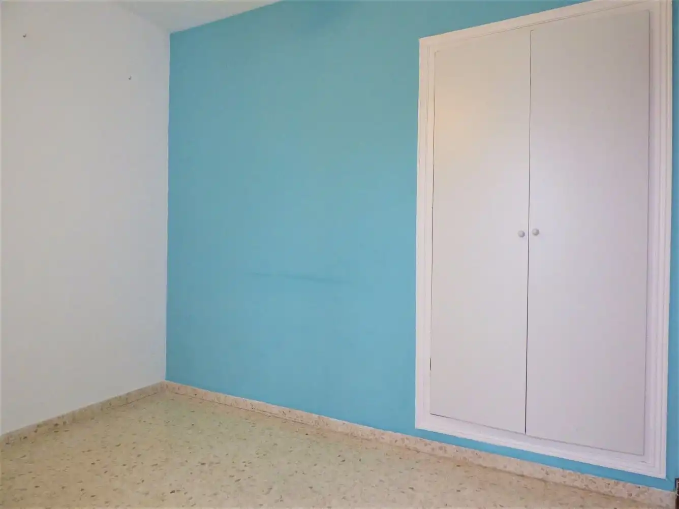 Flat for rent in Calle Pintor Hernández Homedes, Camposoto - Gallineras