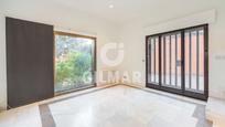 Garden of Single-family semi-detached for sale in  Madrid Capital  with Air Conditioner, Heating and Private garden