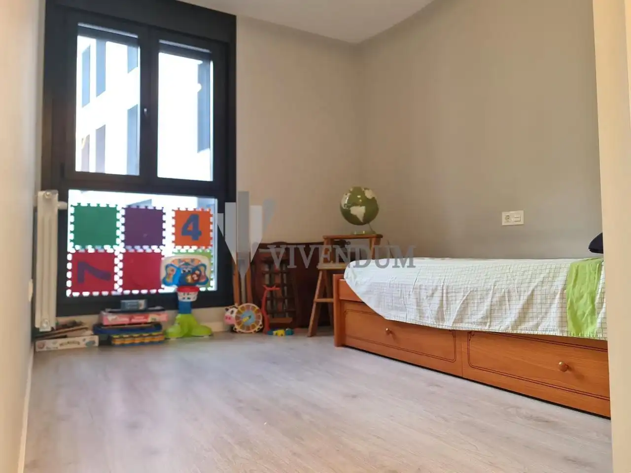 Schlafzimmer von Wohnungen zum Verkauf in Vigo  mit Heizung, Schwimmbad und Haustechnik