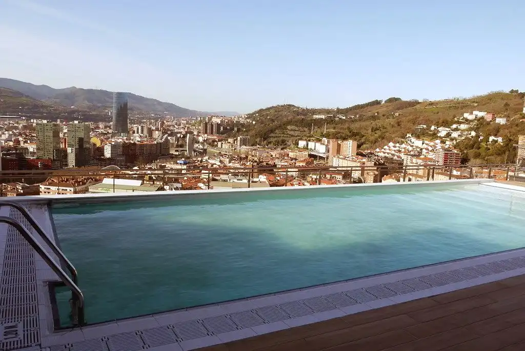 Swimming pool of Flat for rent in Bilbao   with Heating, Terrace and Swimming Pool