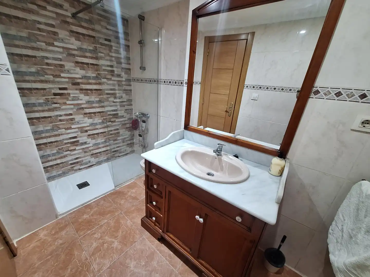 Bathroom of Flat for sale in Parc Central 