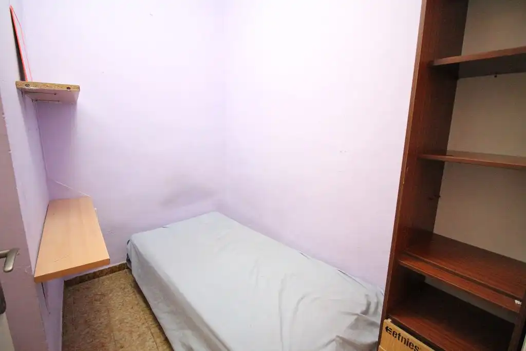Piso con terraza en venta en Carrer Nou de la Rambla, imagen 12