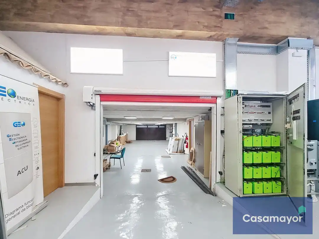 Local comercial de lloguer a Calle Pablo Iglesias, imagen 4