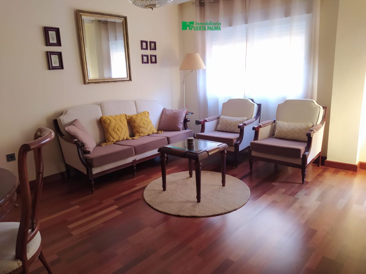 Living room of Flat to rent in Badajoz Capital  with Air Conditioner, Heating and Terrace