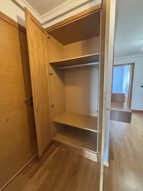 Habitación de Apartamento de alquiler en Narón con Calefacción, Parquet y Trastero