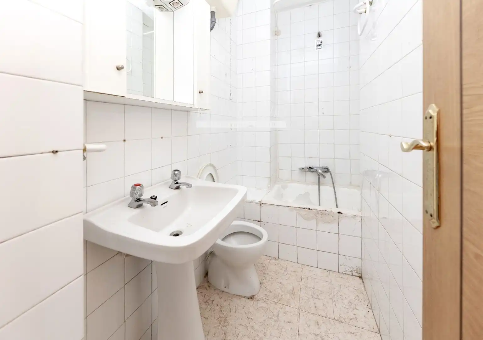Flat for sale in Granada, Granada