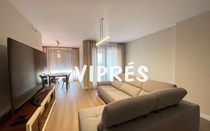 Living room of Flat for sale in Cáceres Capital  with Air Conditioner, Heating and Swimming Pool