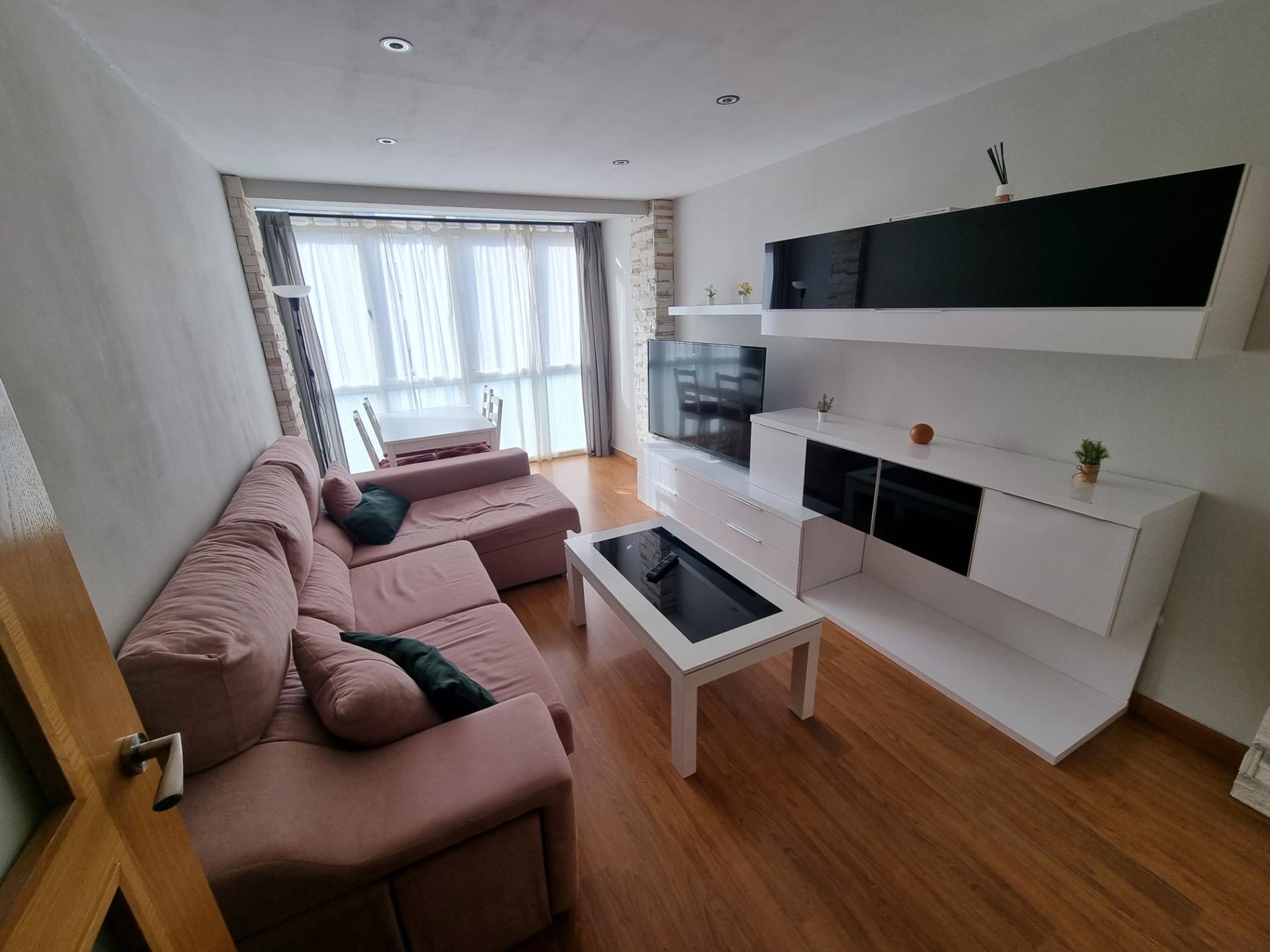 Living room of Flat for sale in Avilés  with Furnished