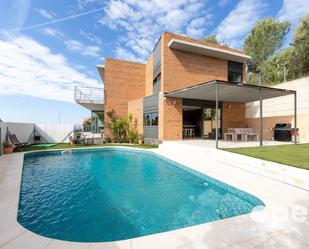 Swimming pool of House or chalet for sale in Viladecavalls  with Air Conditioner, Terrace and Swimming Pool