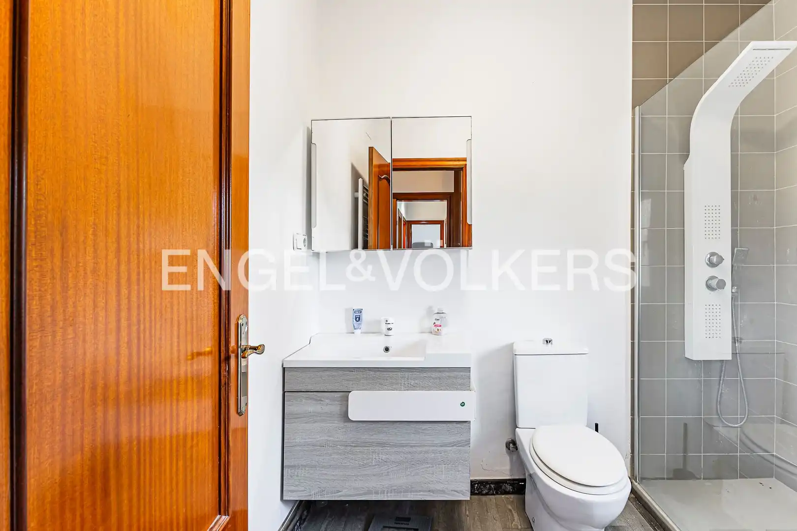 Haus mit Pool zum Verkauf in Torrelles de Llobregat, imagen 34