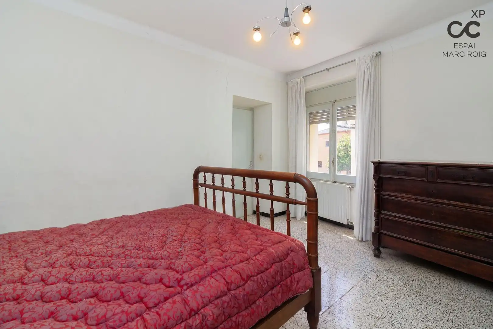 Habitación de Finca rústica en venta en Navata con Calefacción, Terraza y Trastero