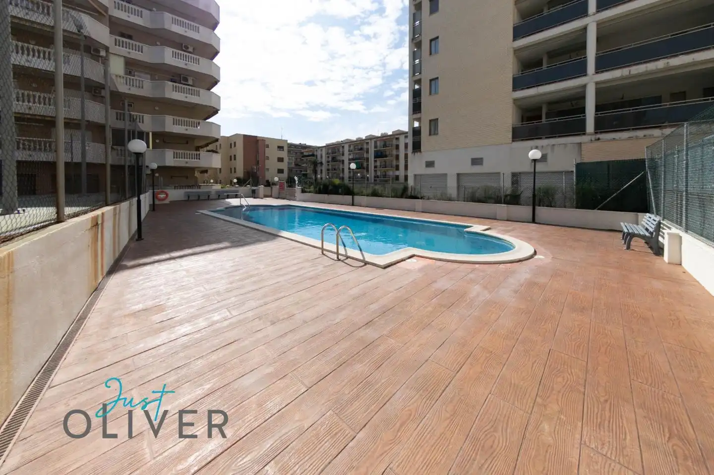 Piscina de Apartament en venda en Vila-seca amb Terrassa, Moblat i Piscina comunitària