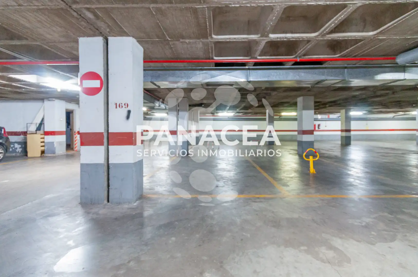 Parking of Study for sale in Roquetas de Mar  with Furnished, Oven and Microwave