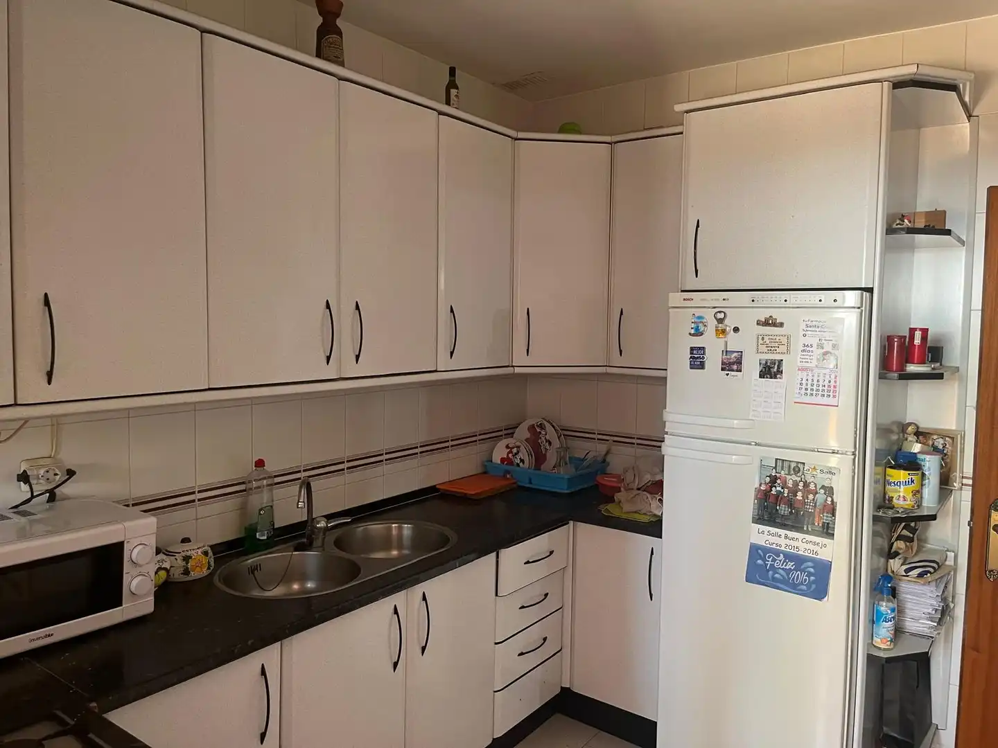 Cocina de Casa adosada en venta en La Rinconada con Aire acondicionado y Terraza