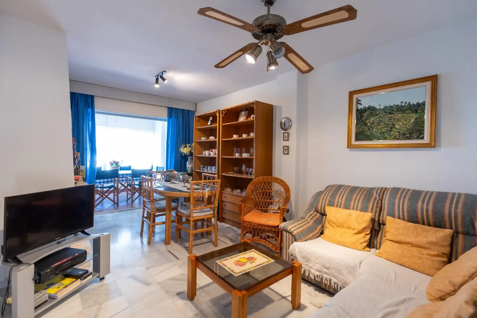 Sala de estar de Ático en venta en Motril con Calefacción, Terraza y Amueblado