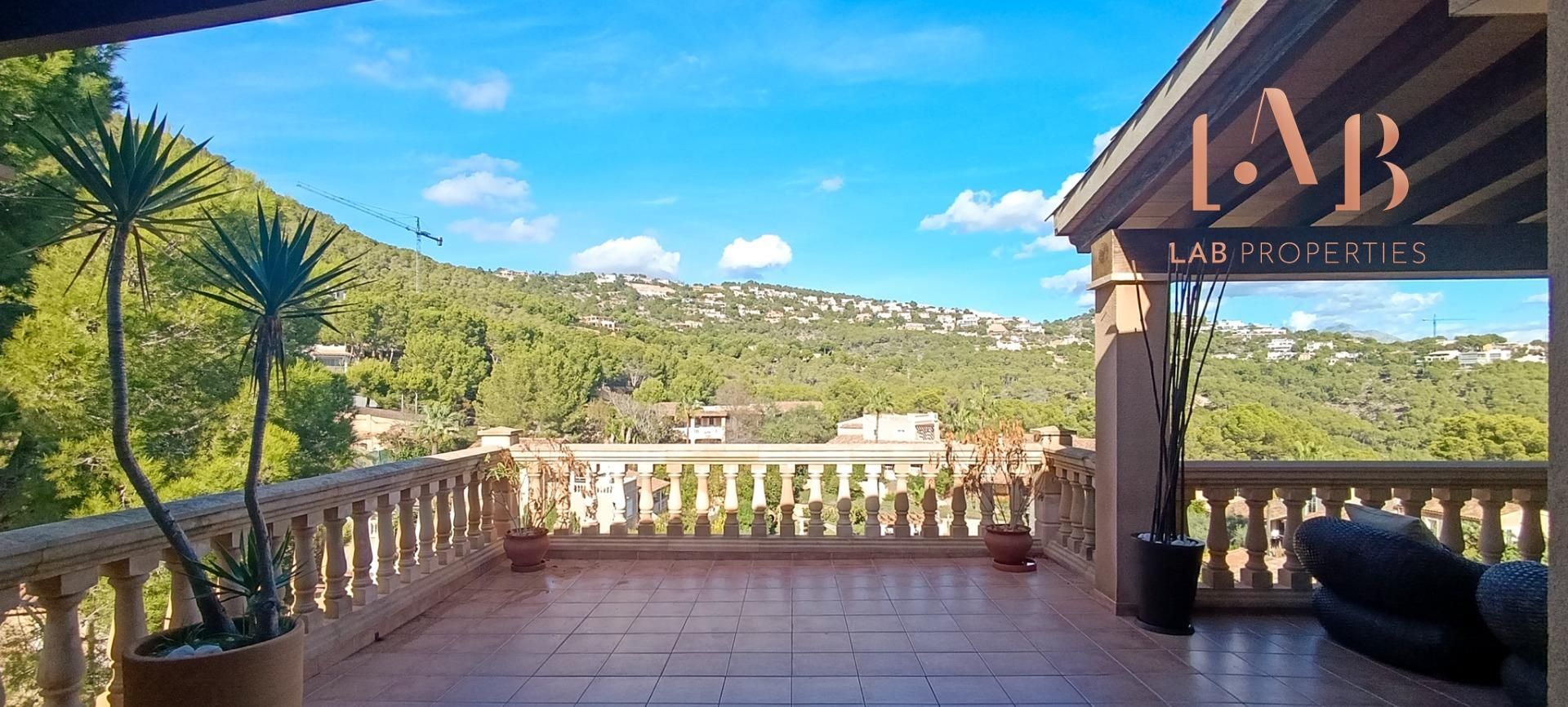 Terrace of Attic for rent in Andratx  with Air Conditioner, Private garden and Parquet flooring