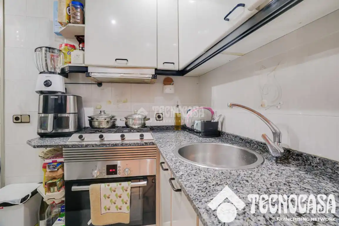 Cocina de Piso en venta en Barcelona con Aire acondicionado y Parquet