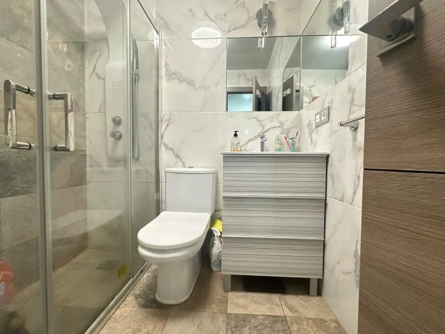 Baño de Dúplex en venta en Torrevieja con Aire acondicionado, Terraza y Piscina