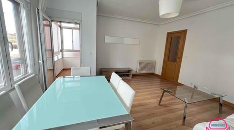 Foto 2 de Pis en venda a Las Ventas, León Capital