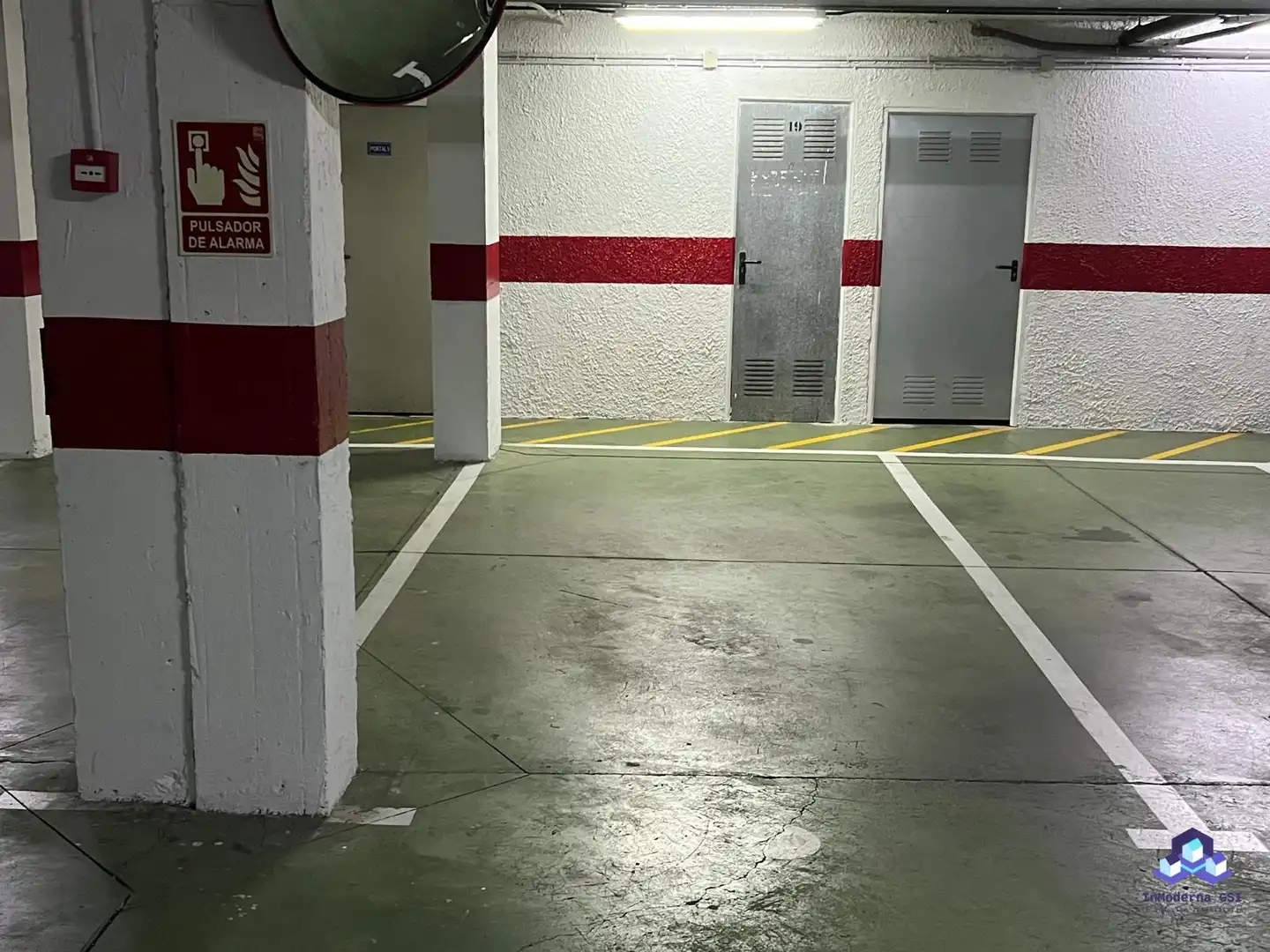 Dúplex en venda a Cataixa, Acorán
