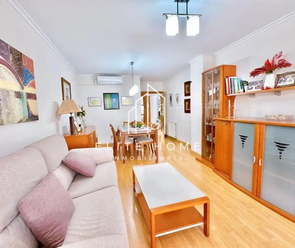 Flat with lift for sale in Calle LA MATA DE MORELLA, imagen 2