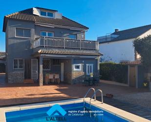 Vista exterior de Casa o xalet en venda en Santa Eulàlia de Ronçana amb Calefacció, Jardí privat i Terrassa