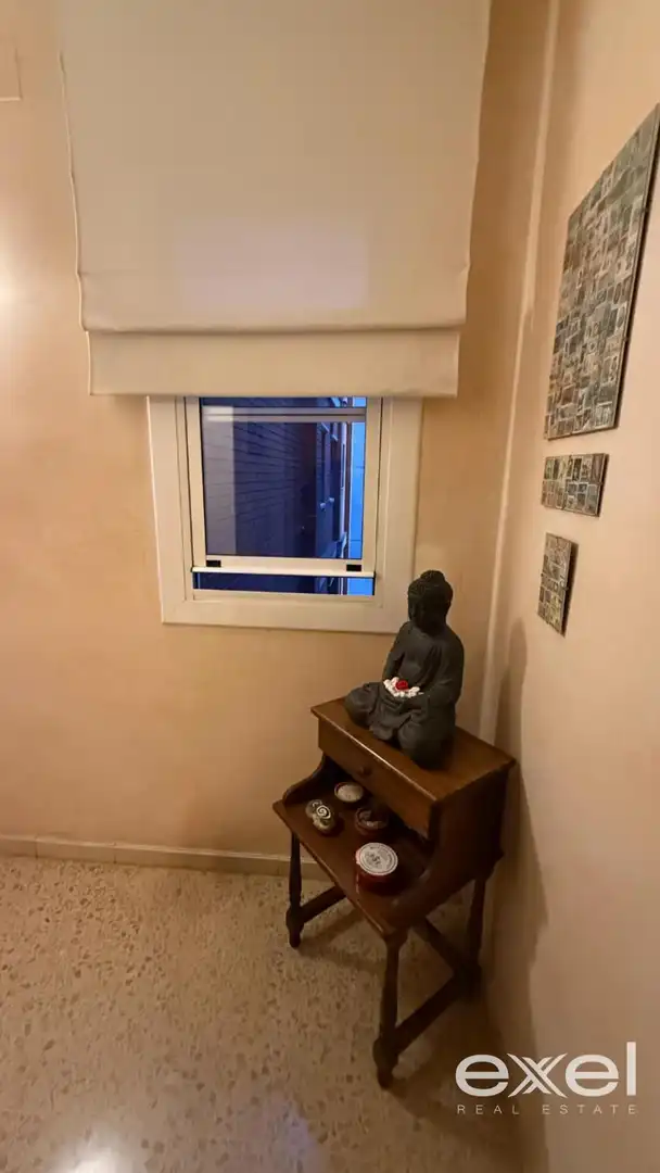 Terrassa de Pis en venda en Cornellà de Llobregat amb Aire condicionat, Calefacció i Terrassa