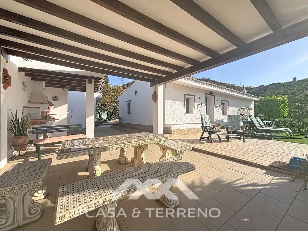 Vista exterior de Casa o chalet en venta en Vélez-Málaga ciudad