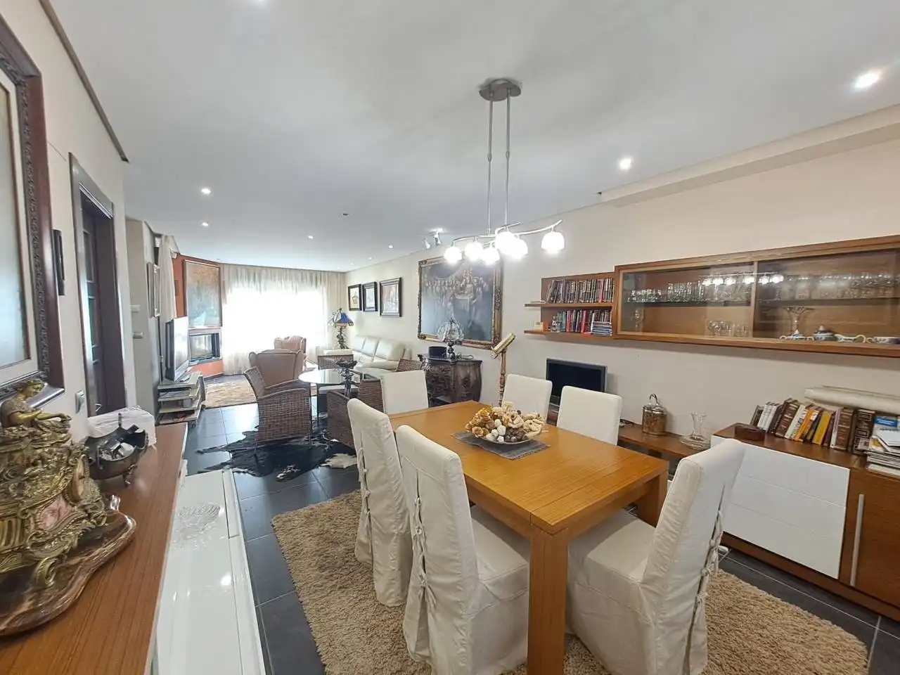 Comedor de Casa adosada en venta en Castrillo del Val con Calefacción, Jardín privado y Parquet