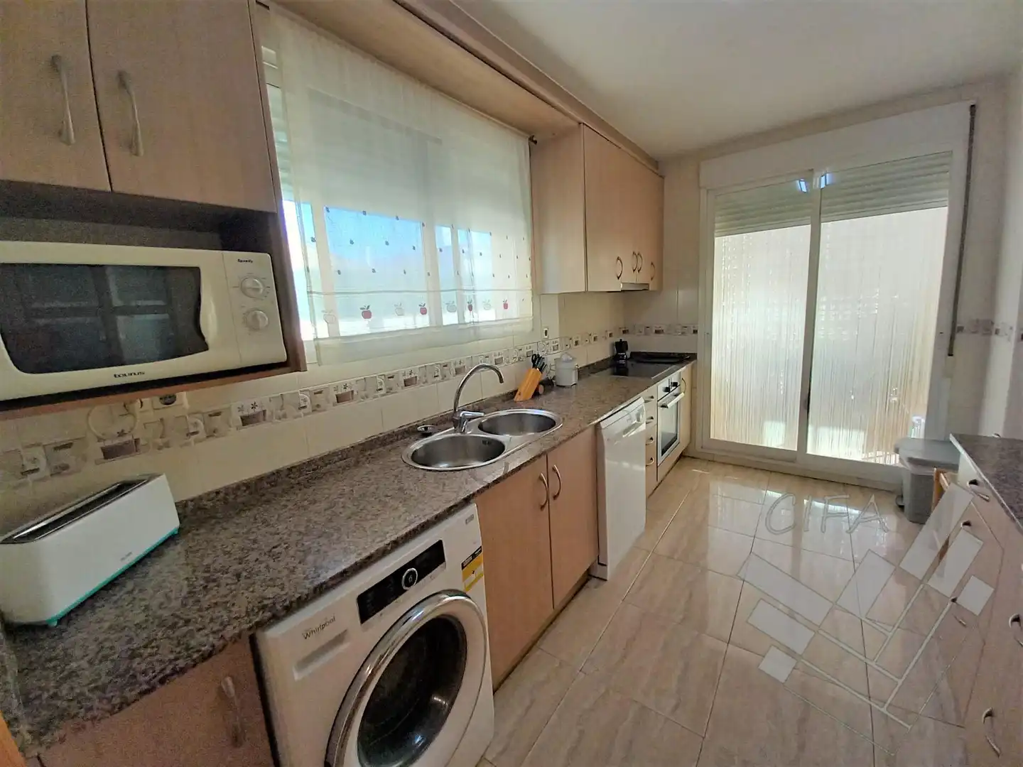 Cuina de Casa o xalet en venda en Vinaròs amb Terrassa